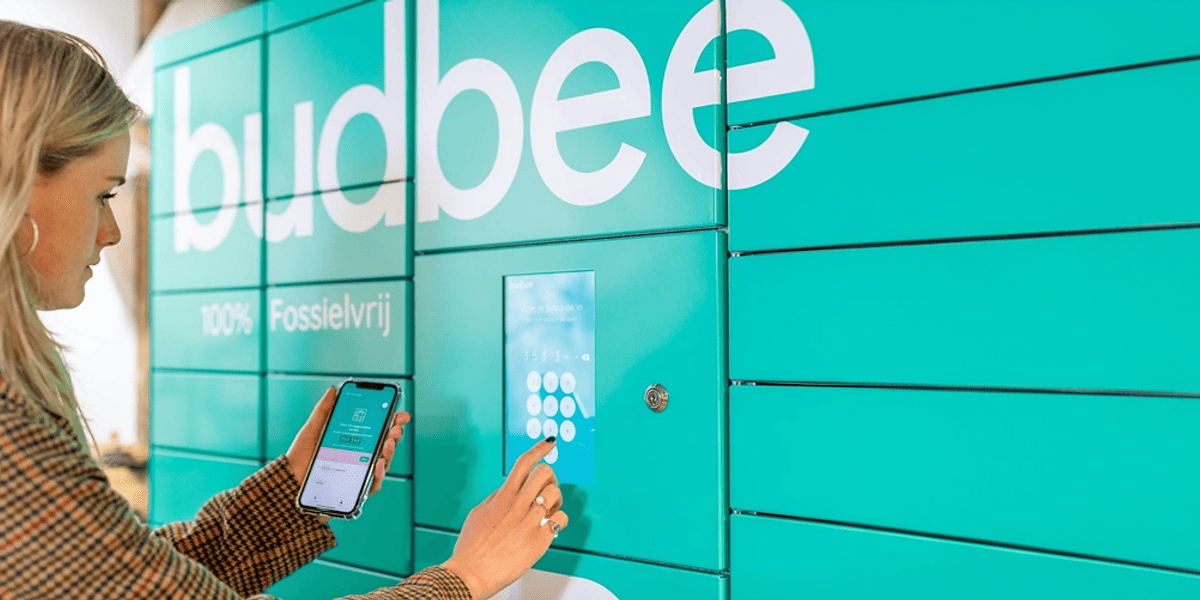 Pantallas táctiles para áreas públicas